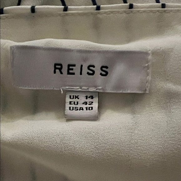 Like New! Reiss Brianna Striped Halter Style Top in Size 10 - Picture 11 of 16